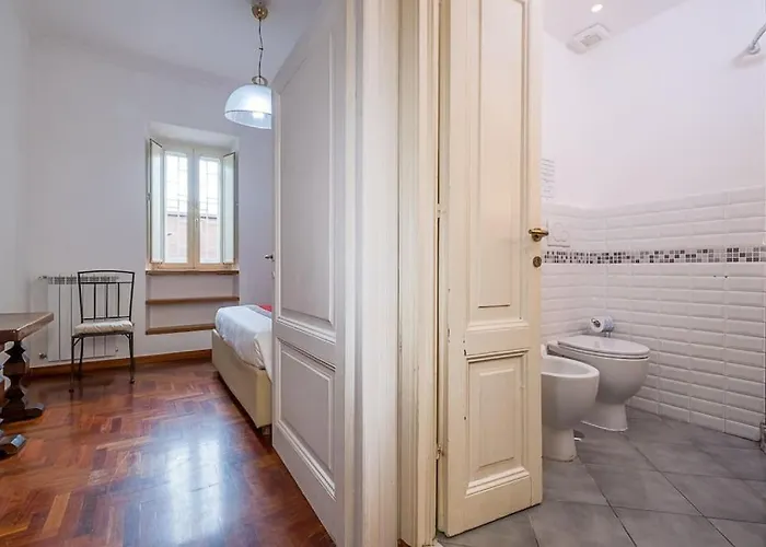 Ht M&n Bilo Colosseo * Rome